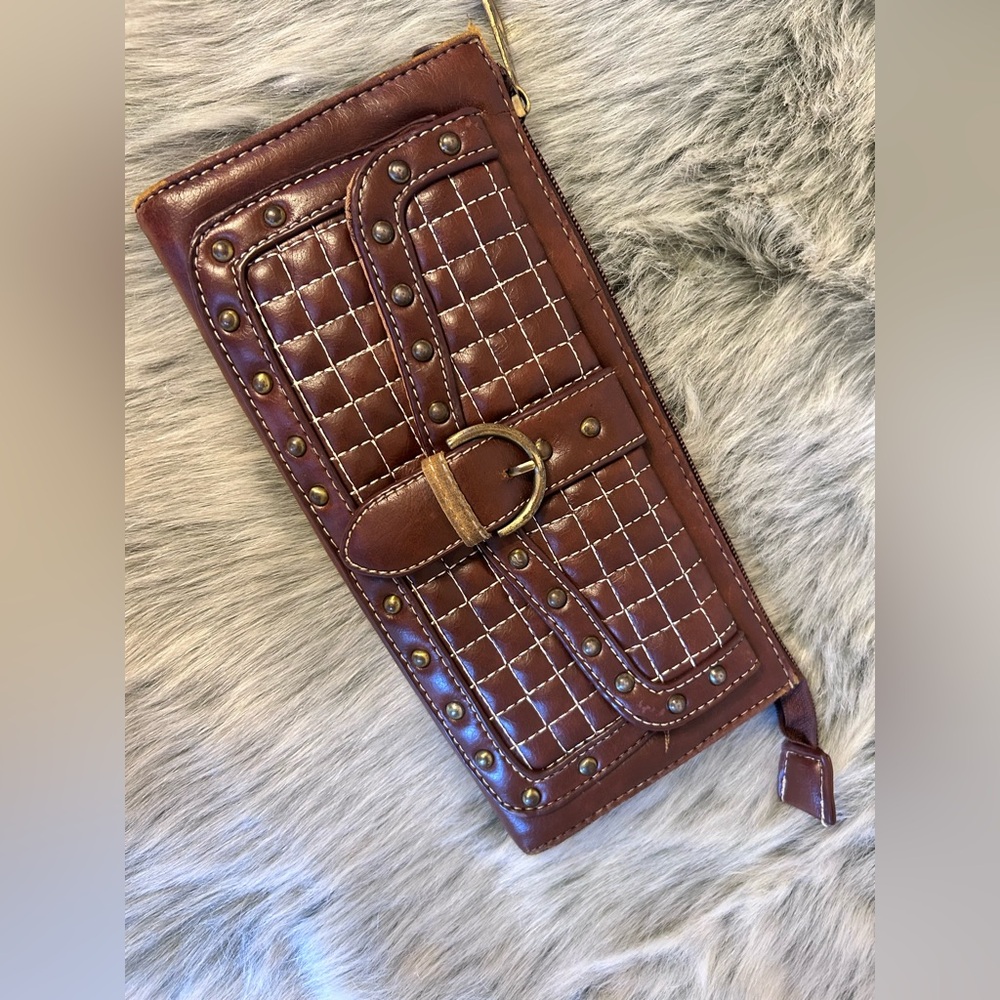 MNG , Mango vintage , quilted leather wallet